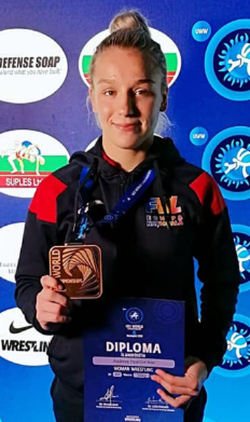 Lupte: Andreea Beatrice Ana, medaliată cu bronz la Mondialele Under 23