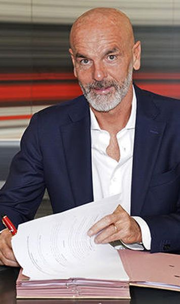 OFICIAL: AC Milan va fi antrenată de Stefano Pioli