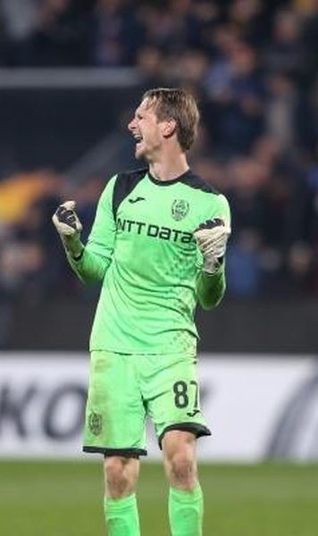 Portarul Giedrius Arlauskis (CFR Cluj) face parte din echipa ideală a grupelor Europa League