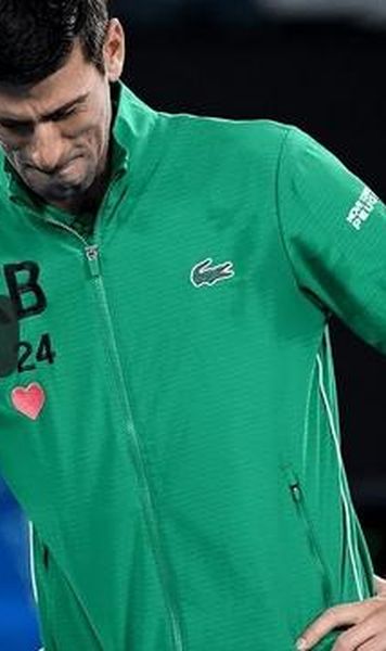 VIDEO Novak Djokovic, copleșit de emoții când a fost întrebat despre moartea lui Kobe Bryant - Cum a venit îmbrăcat sârbul la interviu