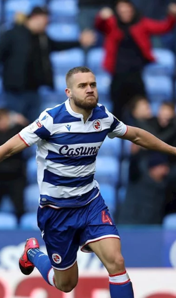 VIDEO George Puşcaş, gol superb și pasă de gol în meciul dintre Reading și Barnsley