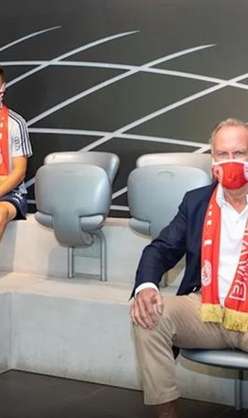 Covid-19: Bayern Munchen vinde măşti de protecţie cu însemnele clubului