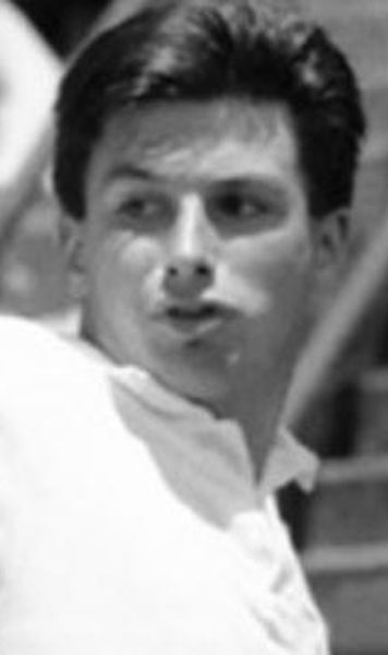 VIDEO Ashley Cooper, legendar jucător australian de tenis, a murit - A fost lider mondial și a câștigat opt Grand Slam-uri în carieră