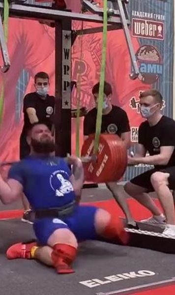 DigiSport: VIDEO Cu 400 de kilograme în braţe, genunchii i-au pocnit ca nişte vreascuri. Atenţie, imagini impresionante!