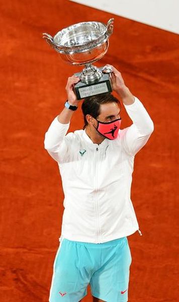 VIDEO Rafael Nadal, campion pentru a 13-a oară la Roland Garros (6-0, 6-2, 7-5 vs Novak Djokovic) / De neoprit pe zgura pariziană