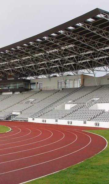 VIDEO Cum arată stadionul cu nume greu de pronunțat unde România va juca barajul cu Islanda - Recordul de asistență: concert Guns N' Roses