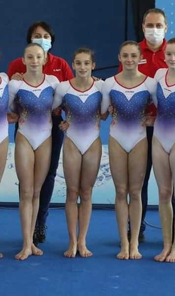 CE gimnastică (f): România, două medalii de aur la junioare