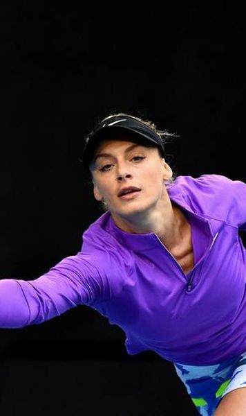 VIDEO Prea puternică: Ana Bogdan, învinsă de Ashleigh Barty