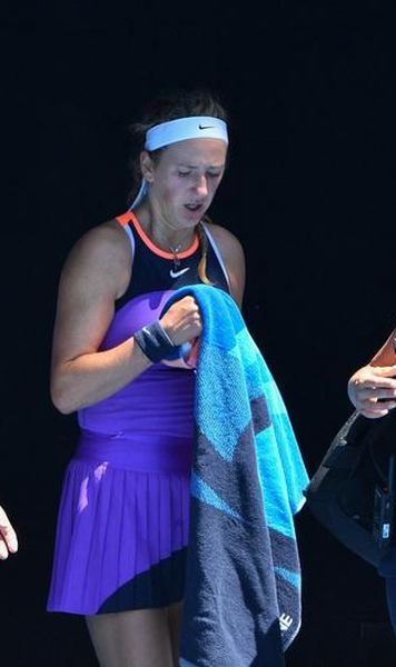 FOTO Victoria Azarenka, dublă campioană la Melbourne, eliminată în turul întâi: I s-a făcut rău pe teren