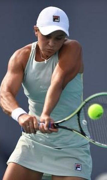 Debut solid pe zgură pentru Ashleigh Barty - Patru favorite, eliminate surprinzător la Charleston