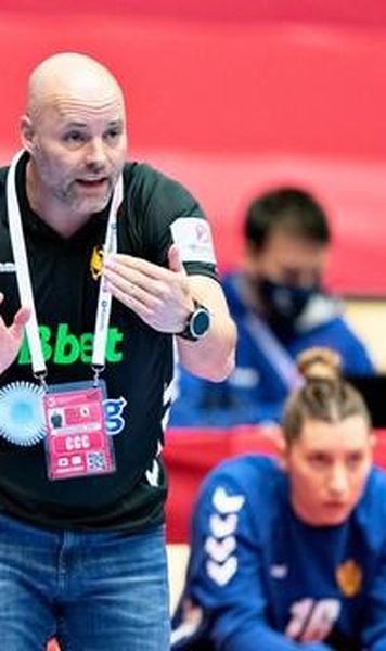 Handbal feminin: Antrenor de top pentru Gloria Bistrița