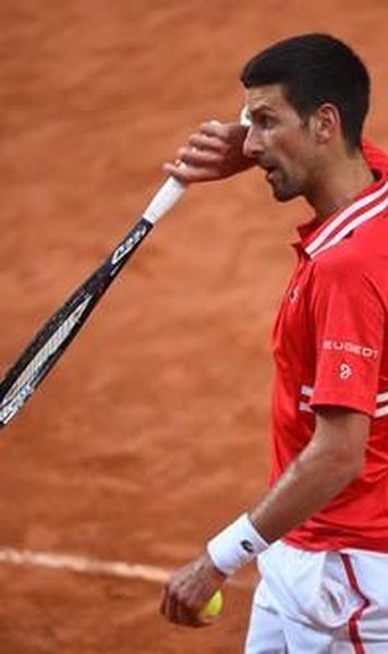 Liderul mondial, revenire spectaculoasă cu Tsitsipas - Novak Djokovic, în semifinale la Roma
