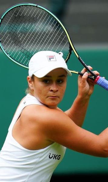 Ashleigh Barty, prima finalistă de la Wimbledon / A trecut în două seturi de campioana din 2018