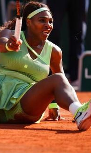 VIDEO Învinsă cu propriile-i arme: Serena Williams, eliminată în optimi de la Roland Garros