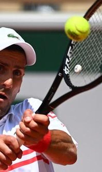 Novak Djokovic s-a întors pe terenul de tenis - Liderul ATP s-a antrenat luni la Melbourne