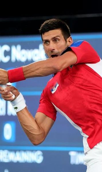 JO 2020, tenis: Novak Djokovic, calificare en fanfare în semifinale / Daniil Medvedev părăsește competiția de la Tokyo