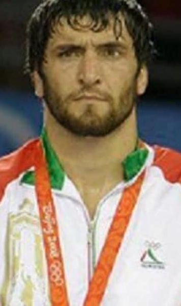 Lotul României de lupte libere va fi pregătit de un vicecampion olimpic și mondial