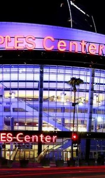 Celebra arenă Staples Center din Los Angeles își schimbă numele pentru o sumă record de bani