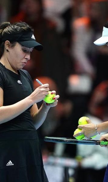 Emma Răducanu a învins-o pe Gabriela Ruse în meciul de la Royal Albert Hall din Londra