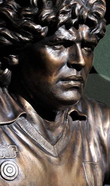 VIDEO Diego Maradona, omagiat la Napoli - Momente emoționante la un an de la moartea lui El Pibe D'Oro