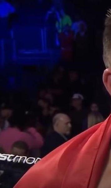 FOTO Pugilistul Vasiliy Lomachenko, fost campion mondial, s-a înrolat în armata ucraineană