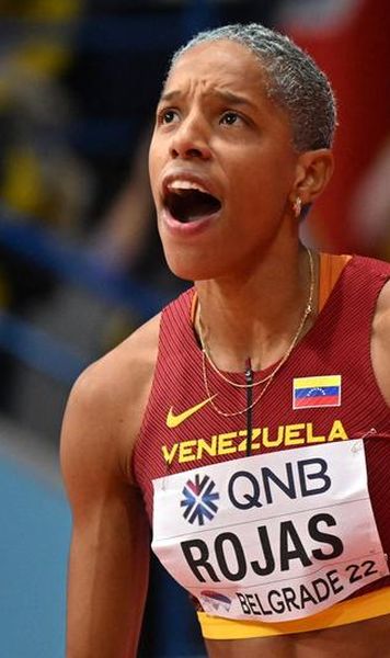 Nou record mondial la triplusalt feminin: 15,74 metri