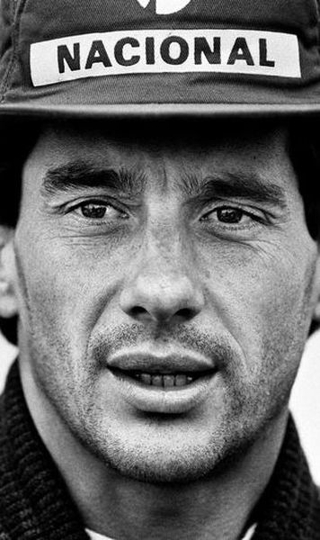 VIDEO Ayrton Senna - 28 de ani de la moartea unuia dintre cei mai iubiți piloți din istoria Formulei 1