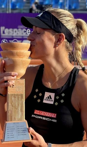WTA: Angelique Kerber, campioană la Strasbourg / Martina Trevisan a cucerit primul titlu din carieră la Rabat