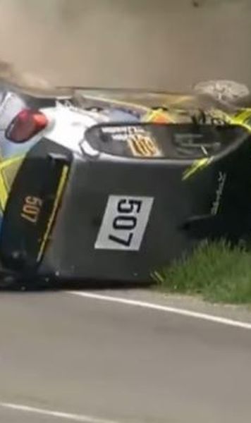 VIDEO Un echipaj din Bulgaria s-a răsturnat la Raliul Argeșului