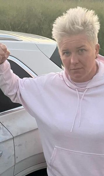 O triplă campioană olimpică s-a accidentat în timp ce a prins un hoț care încerca să îi fure mașina