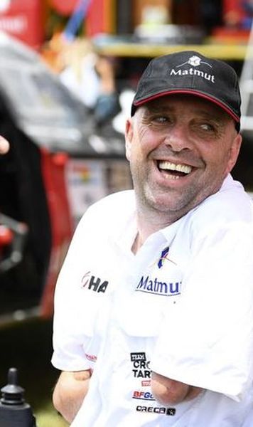 Un francez fără mâini şi picioare va participa la Raliul Dakar 2024