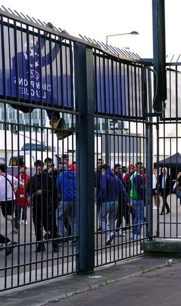 Acuzați pe nedrept pentru incidentele de la finala Champions League, fanii lui Liverpool vor scuze de la Guvernul francez