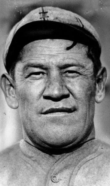 După 110 ani - Jim Thorpe, recunoscut drept campion olimpic la pentatlon şi decatlon