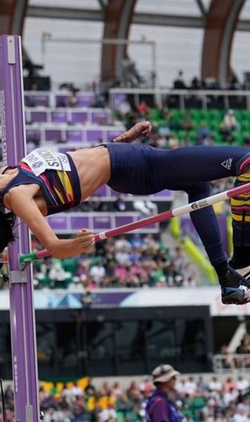 Daniela Stanciu, în finala probei de săritură în înălţime la CM Atletism