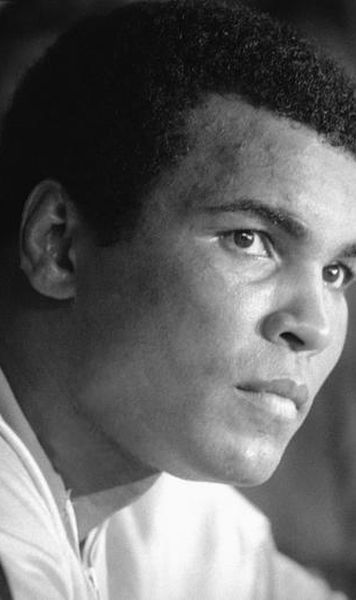 Suma impresionantă pentru care a fost vândută o centură WBC care i-a aparţinut lui Muhammad Ali