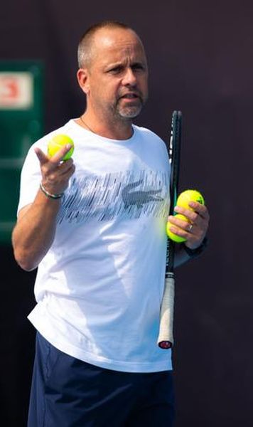 Un fost antrenor al Emmei Răducanu explică valul de concedieri din ultima perioadă din circuitul WTA