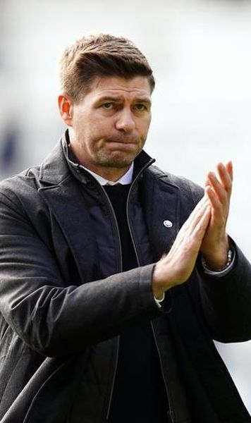 Steven Gerrard, regulament drastic la Aston Villa - Jucătorii care nu aduc tort de ziua lor sunt amendați
