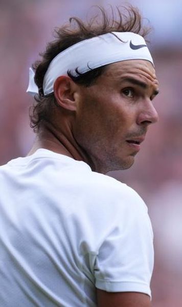 Rafael Nadal, cu mari emoții în semifinale la Wimbledon - Accidentat, ibericul s-a impus în tiebreakul setului decisiv