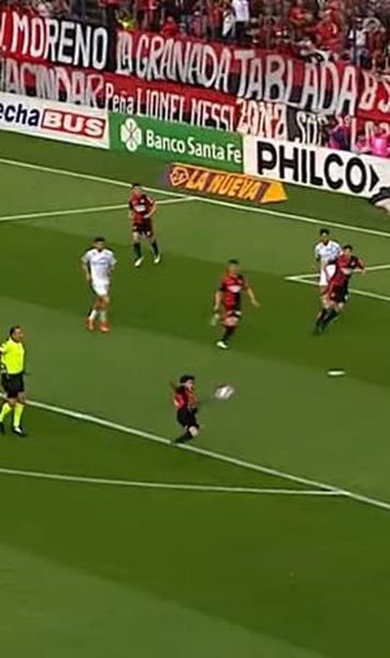 VIDEO Golul zilei: Pablo Perez, execuție incredibilă din foarfecă de la marginea careului
