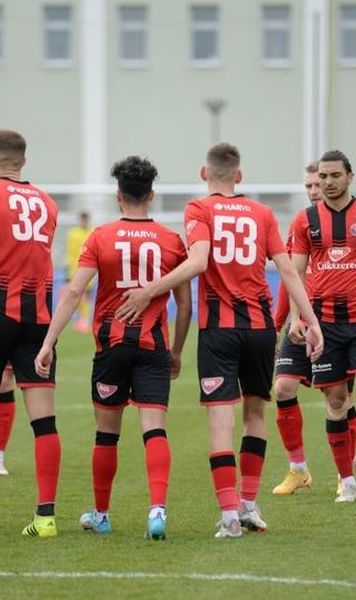 Liga 2: Csikszereda a învins Gloria Buzău - Meci spectaculos cu cinci goluri