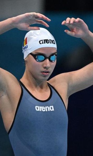 CM Natație Juniori: Bianca Costea, în semifinalele probei de 100 m liber / Rebecca Diaconescu s-a retras înainte de start