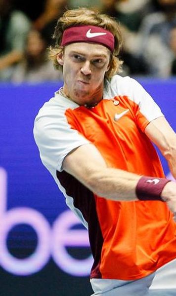 Principalii favoriți au câștigat turneele ATP de la Gijon și Florența