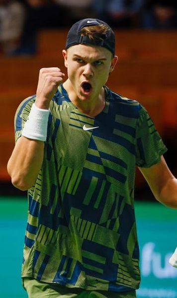 Noul elev al lui Patrick Mouratoglou, campion la ATP Stockholm / L-a învins în finală pe Stefanos Tsitsipas