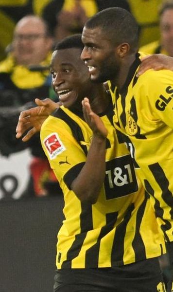 VIDEO Spectacol în Der Klassiker - Borussia Dortmund a egalat la ultima fază, după ce Bayern Munchen a condus cu 2-0