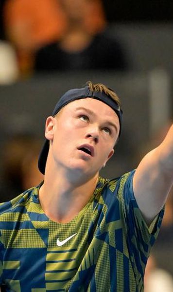 VIDEO Paris Masters: Elevul lui Patrick Mouratoglou, victorie spectaculoasă - A salvat trei mingi de meci contra unui multiplu câștigător de Grand Slam