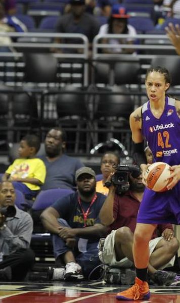 Brittney Griner, vedeta WNBA, a jucat baschet pentru prima dată în aproape 10 luni