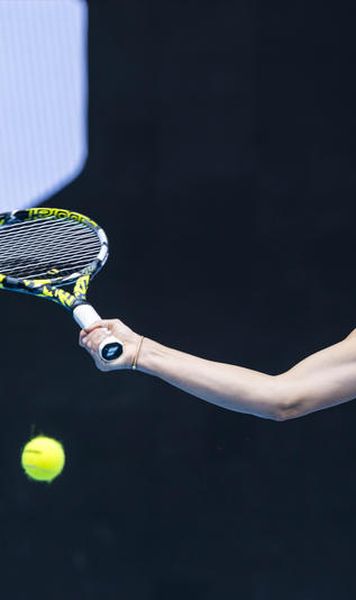 Australian Open 2023: Finalista de anul trecut, calificare cu mari emoții în turul al doilea