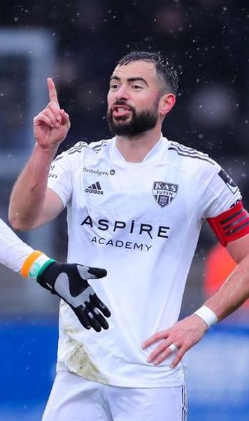 Un fotbalist spaniol a lăsat La Liga pentru a deveni prinț în Indonezia