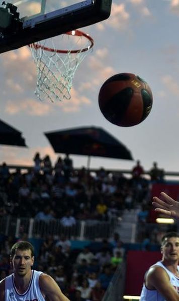 Triunghi amoros scos la iveală din greșeală de clubul unui baschetbalist spaniol