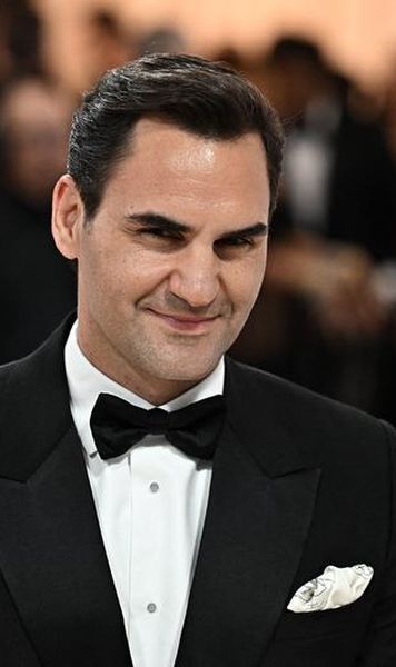 FOTO Roger Federer, apariție surpriză în România - Motivul vizitei